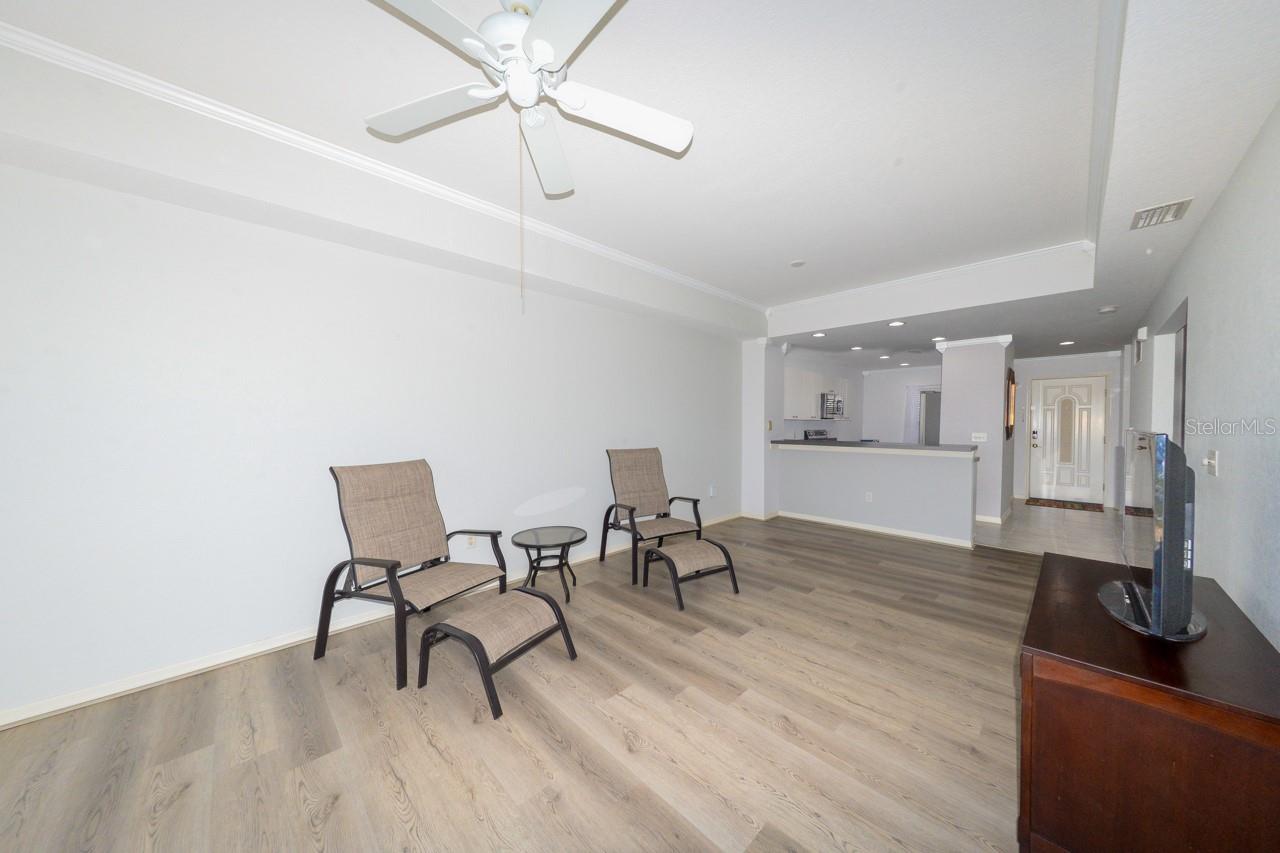 LAKES EDGE AT DEEP CREEK BLDG 02 - Residential