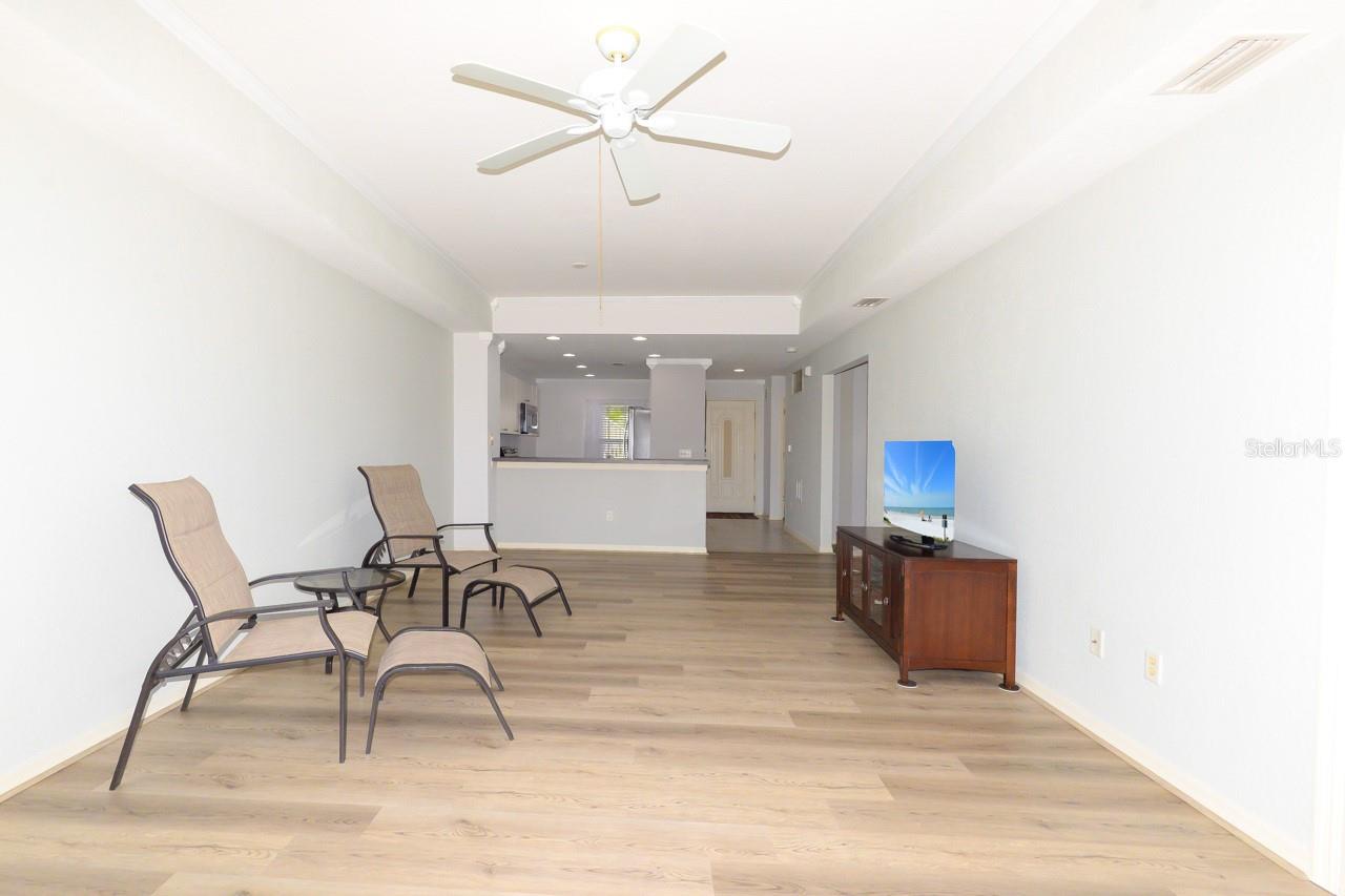 LAKES EDGE AT DEEP CREEK BLDG 02 - Residential