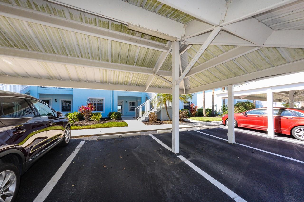 LAKES EDGE AT DEEP CREEK BLDG 02 - Residential