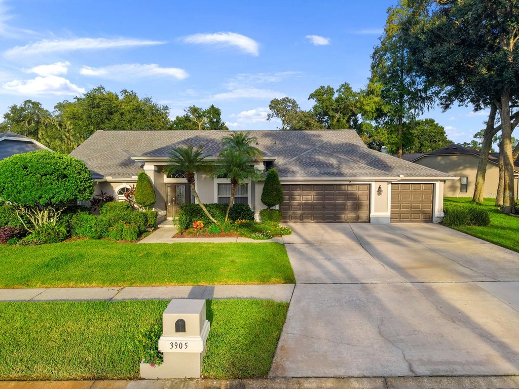 Photo of 3905 Northridge Drive, Valrico, FL 33596 (MLS # TB8549597)