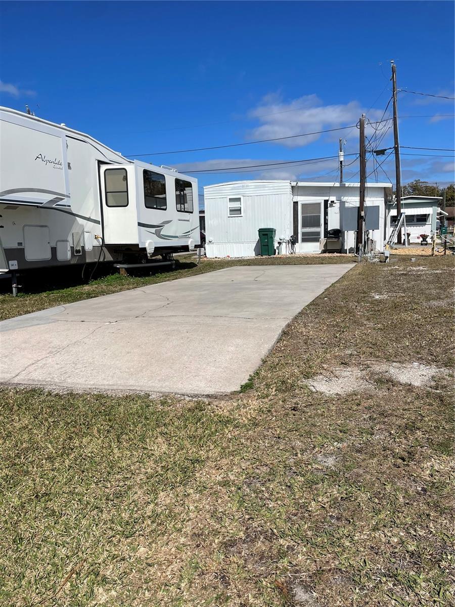 JET MOBILE HOME PARK SEC ONE CO-OP - Land