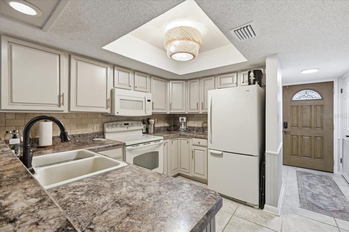 ST JOHNS RIVER CLUB - Residential