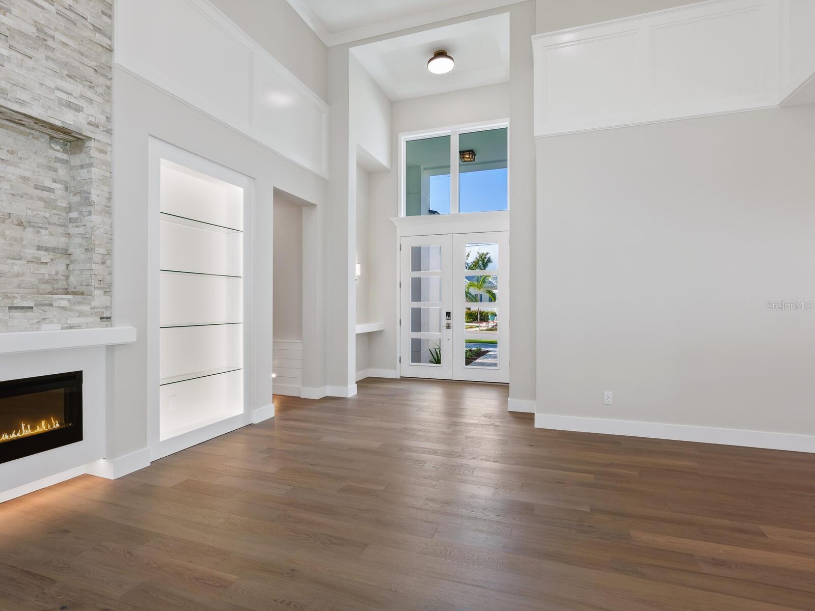 OYSTER BAY ESTATES - Residential