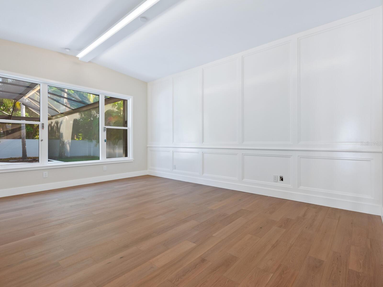 OYSTER BAY ESTATES - Residential