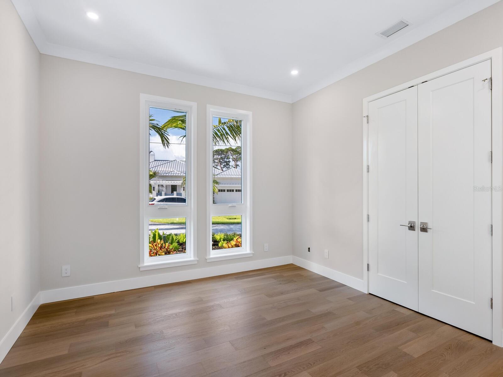 OYSTER BAY ESTATES - Residential