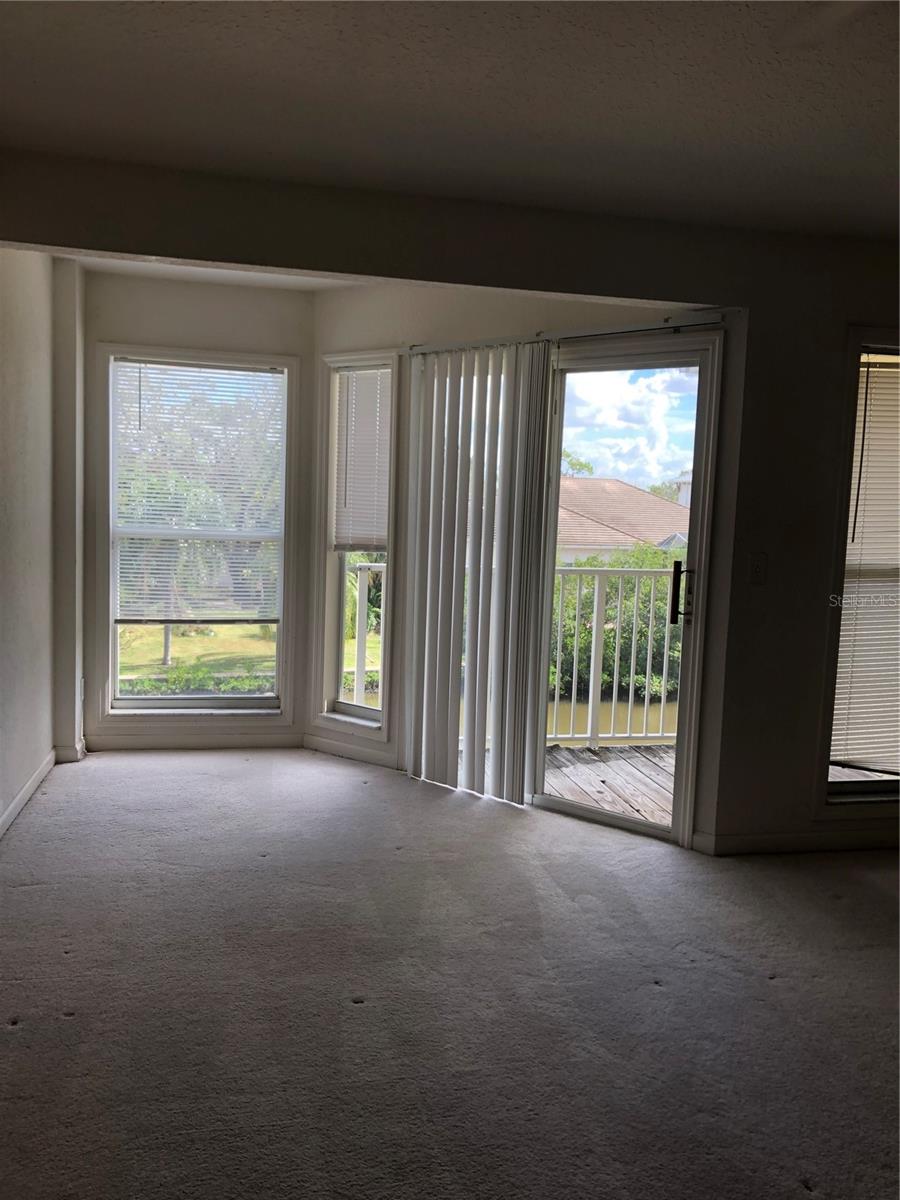 SEASIDE ESTATES - Residential Lease