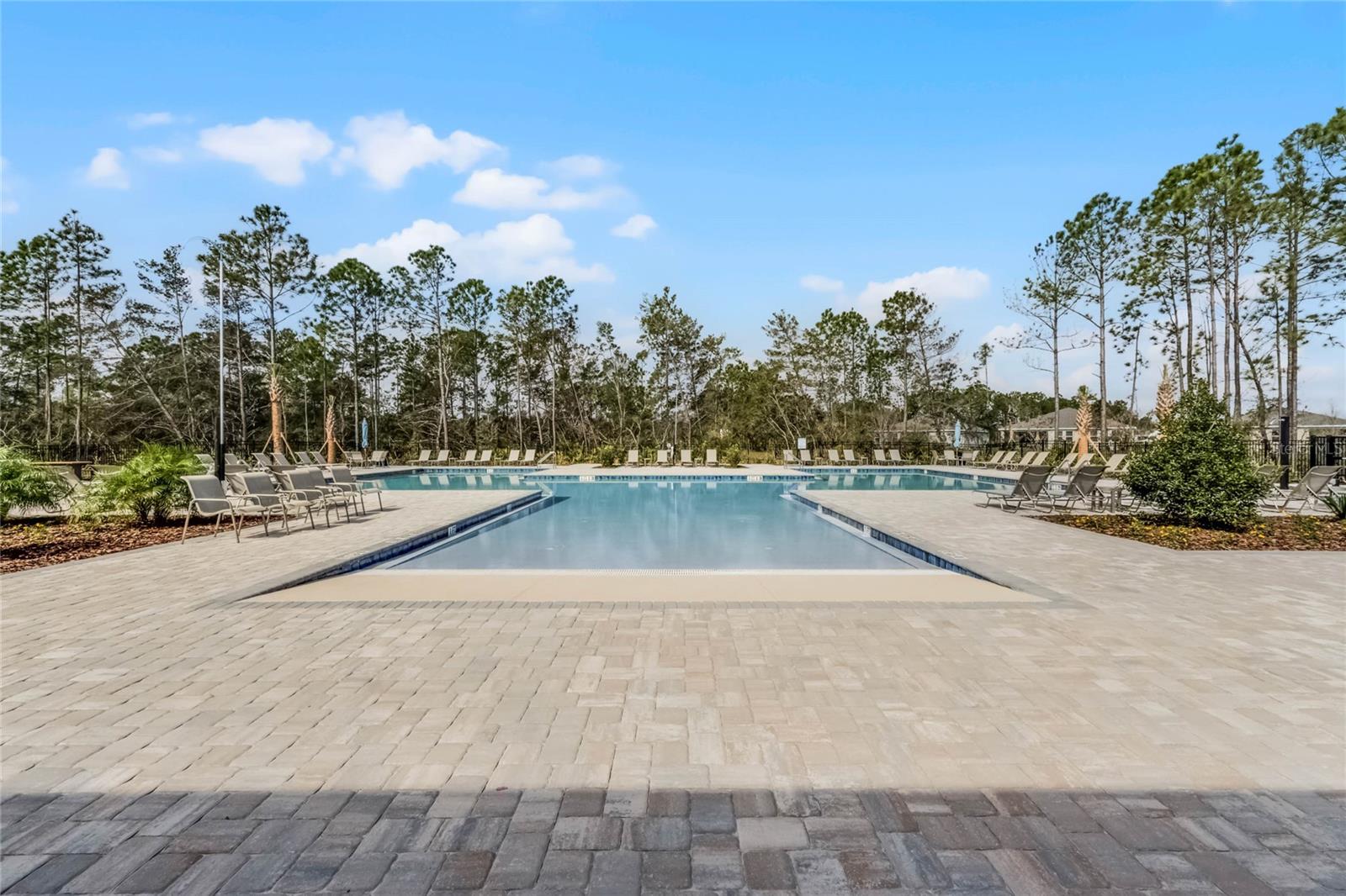 ARCHERS MILL - Residential