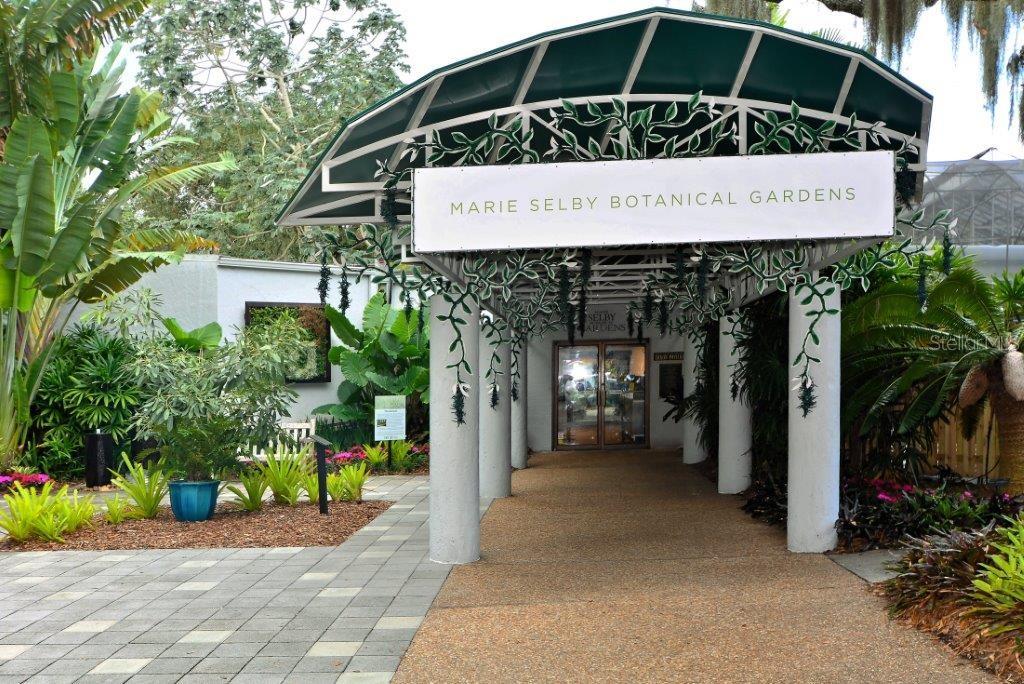 HUDSON CROSSING - Residential