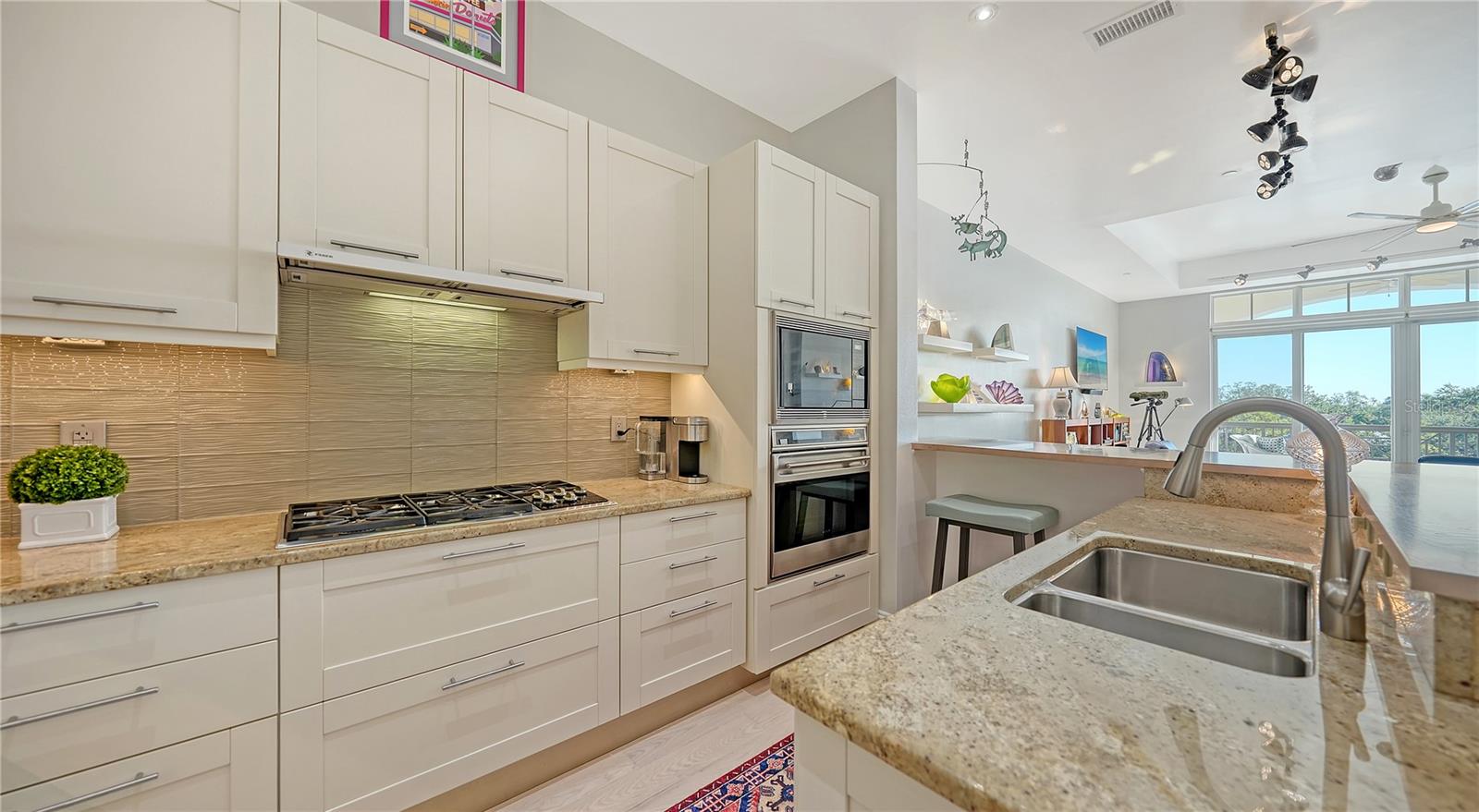 HUDSON CROSSING - Residential