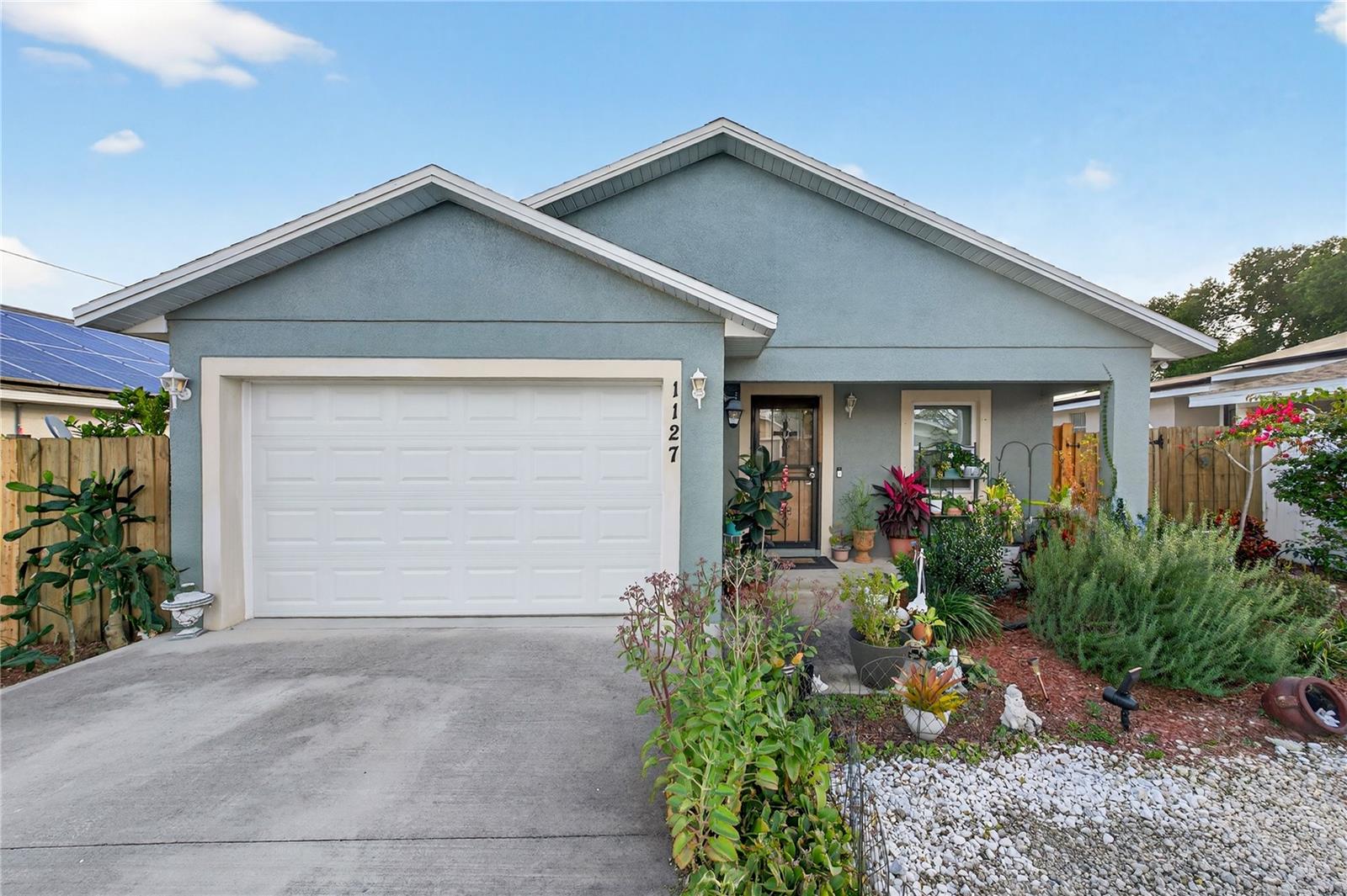 LOCKHART AND SMITHS RESUBDIVISION - Residential