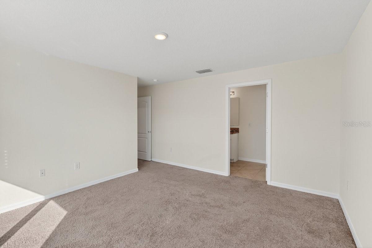 CORNERSTONE GROVE - Residential