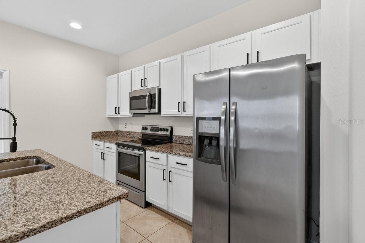 CORNERSTONE GROVE - Residential