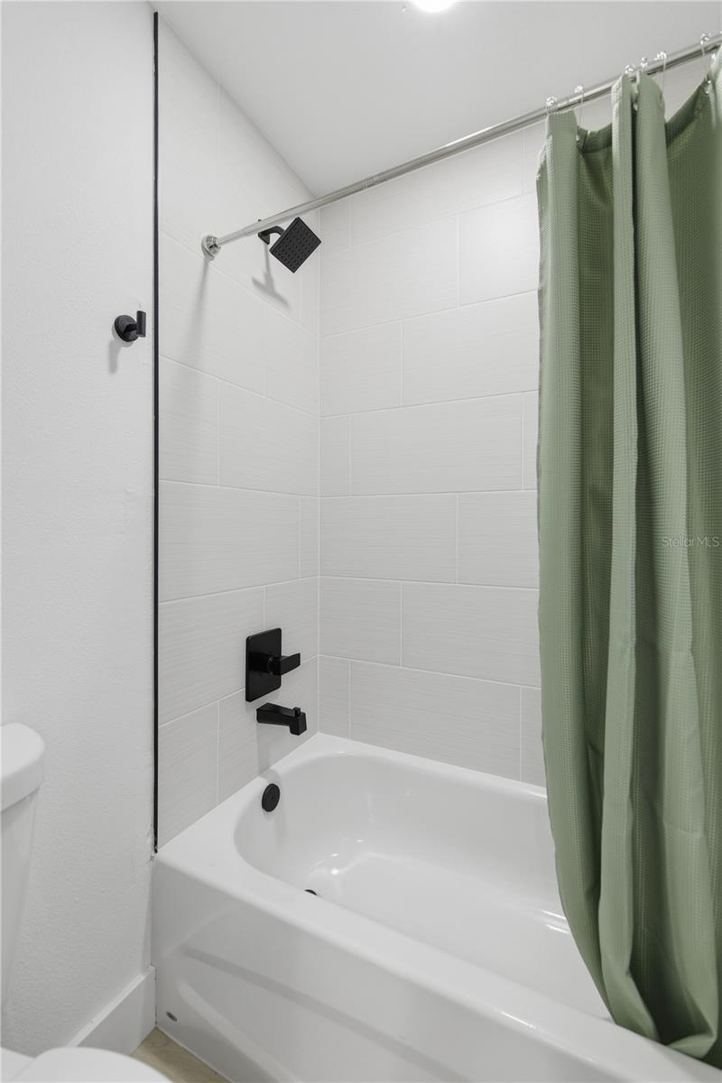 OCALA RDG UN 01 - Residential