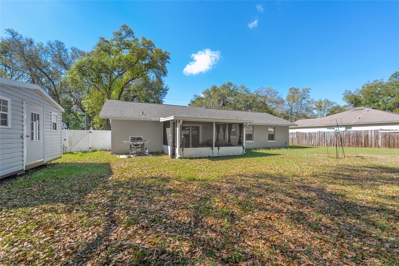 SILVER SPGS SHORES UN 20 - Residential