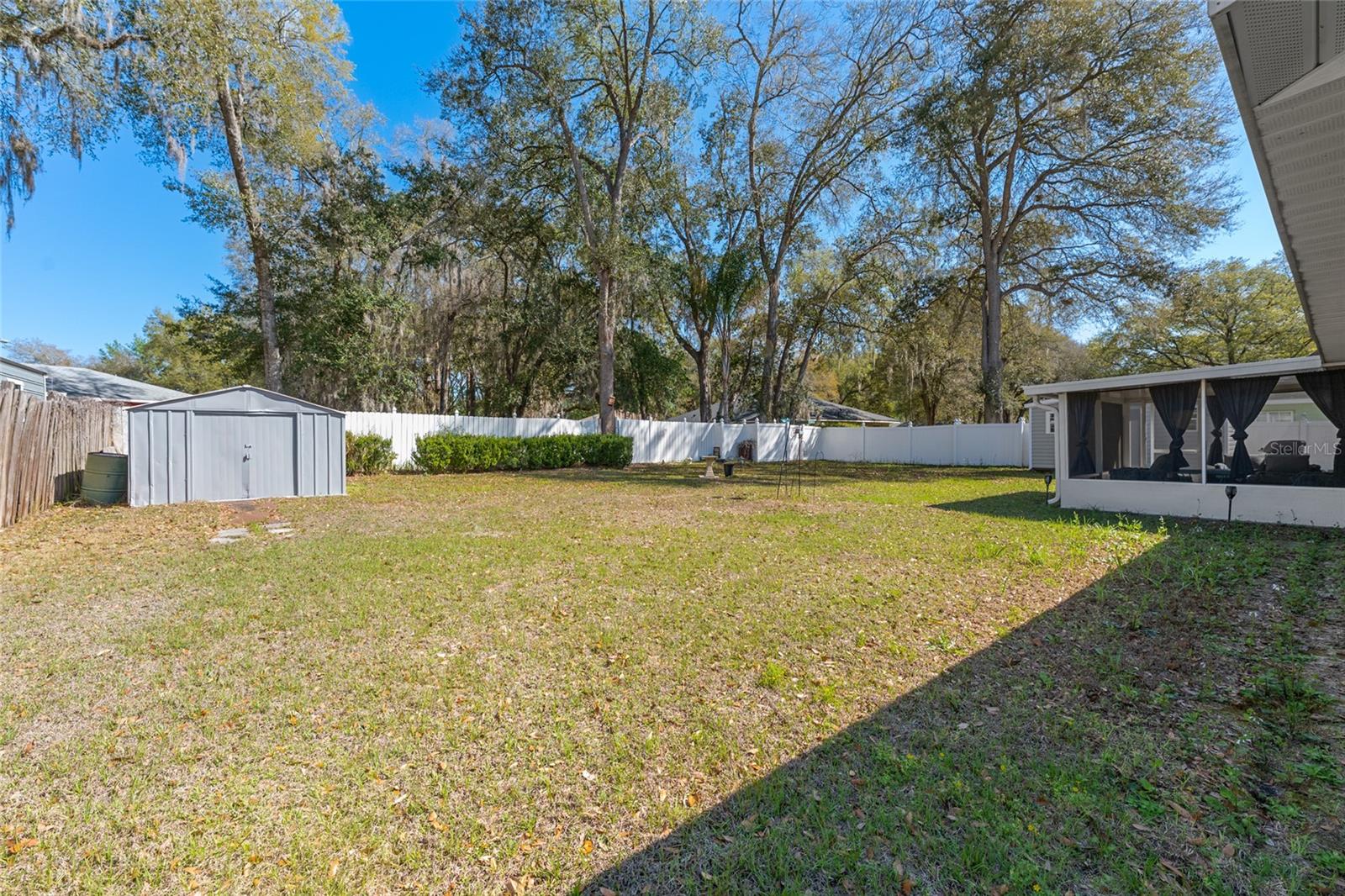 SILVER SPGS SHORES UN 20 - Residential