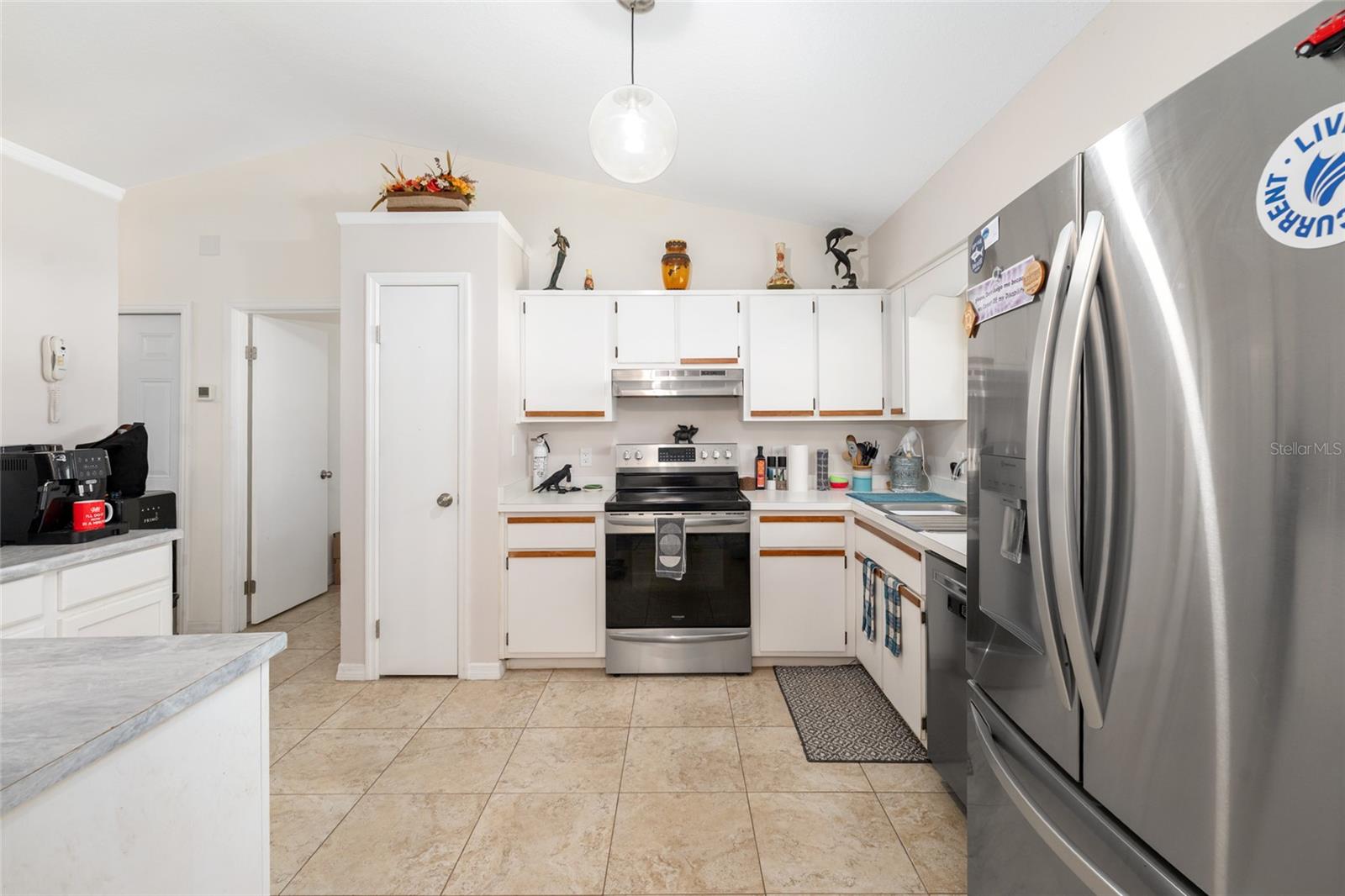 SILVER SPGS SHORES UN 20 - Residential