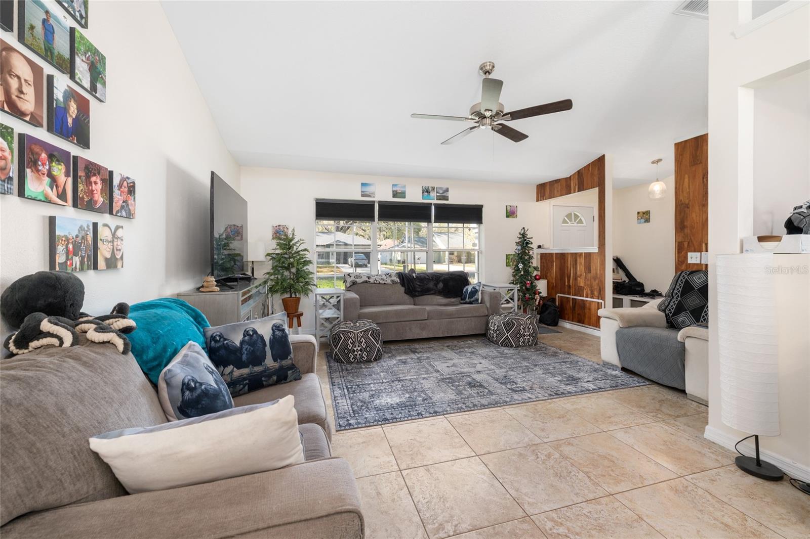 SILVER SPGS SHORES UN 20 - Residential