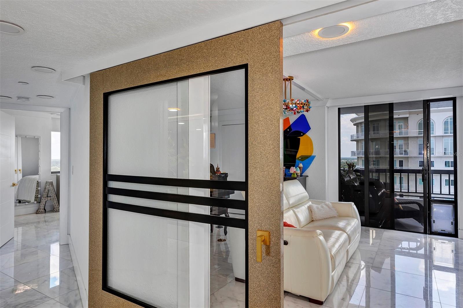 530 EAST CENTRAL CONDO - Residential Lease