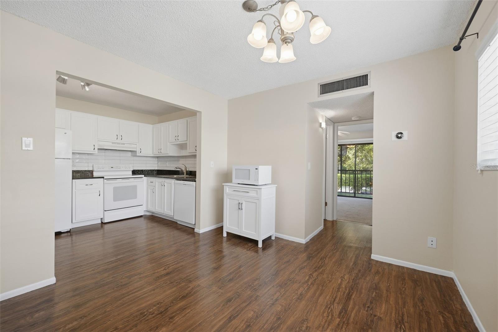 3300 FOX CHASE CIRCLE N 224