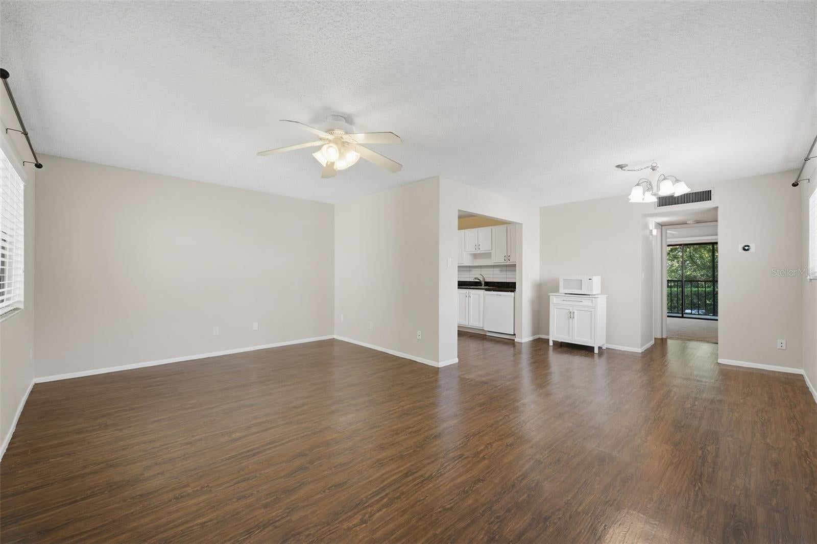 3300 FOX CHASE CIRCLE N 224