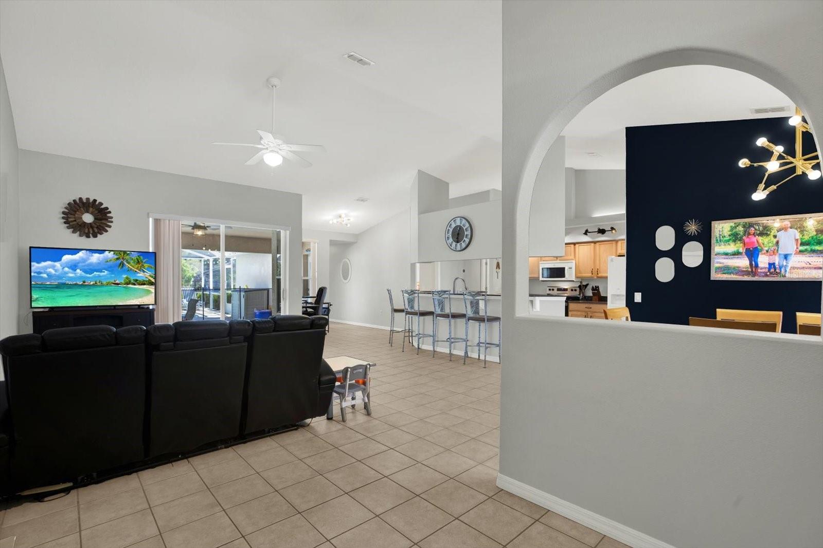 SPRING HILL - Residential