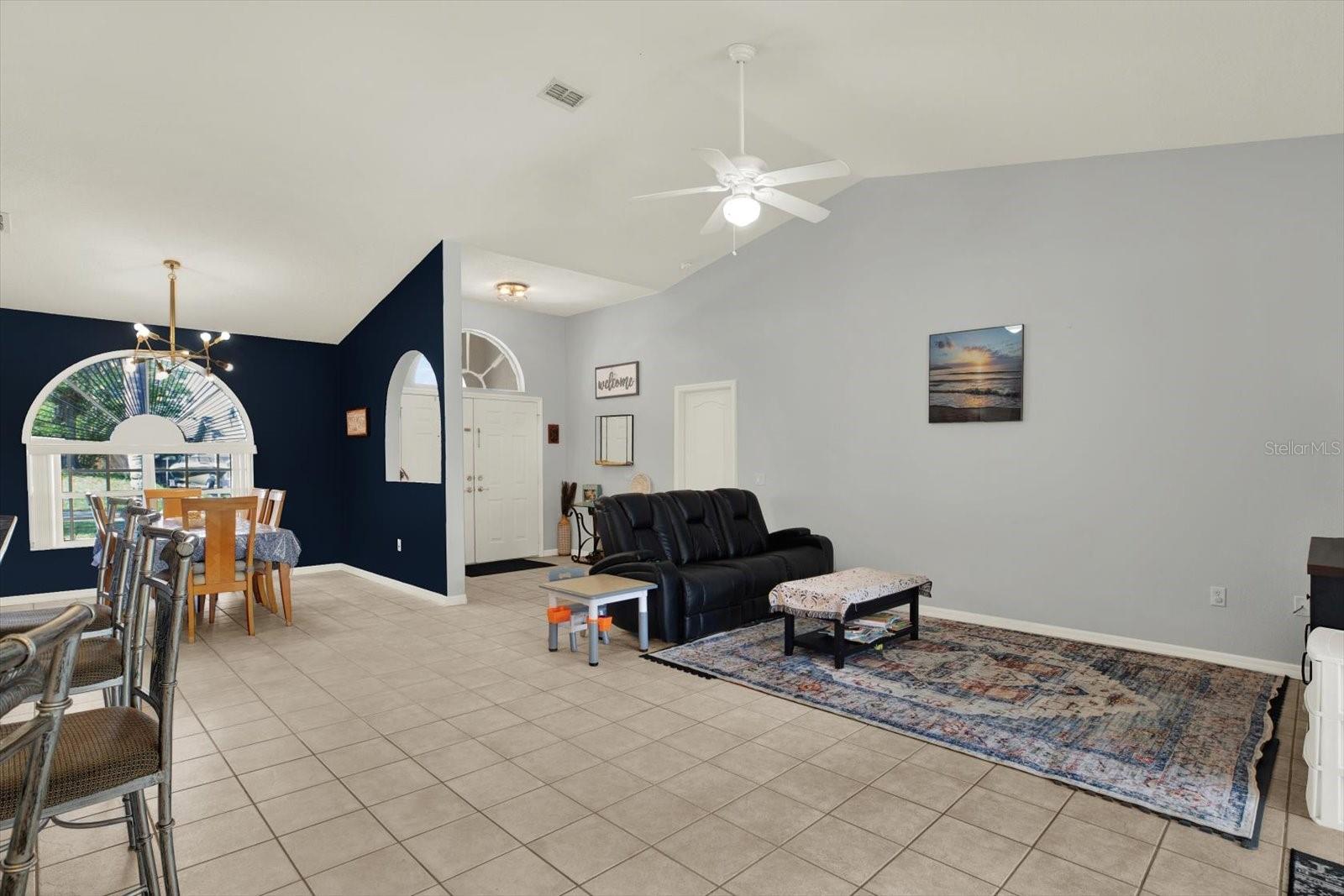 SPRING HILL - Residential