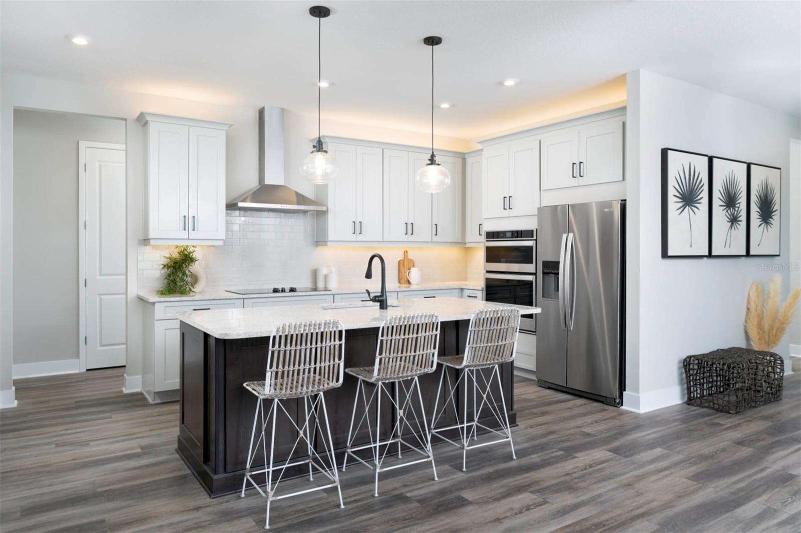 SUNSTONE AT WELLEN PARK - Residential