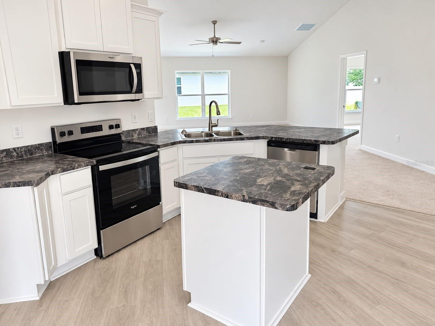 280 HYACINTH COURT