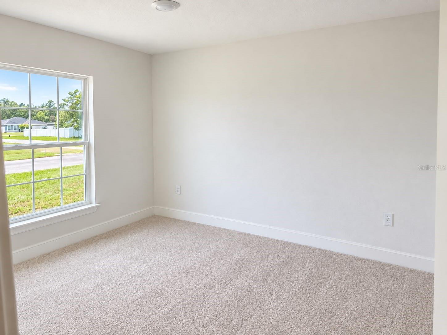 280 HYACINTH COURT