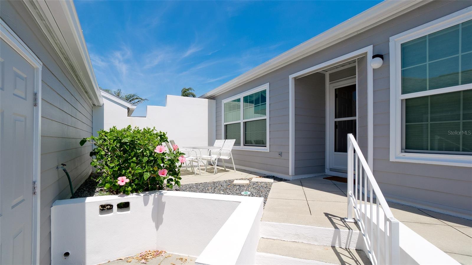 1011 IBIS COURT