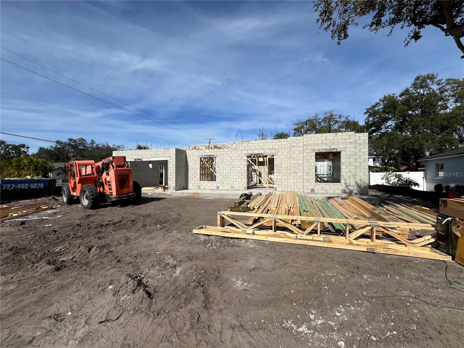 EMMA HEIGHTS - Residential