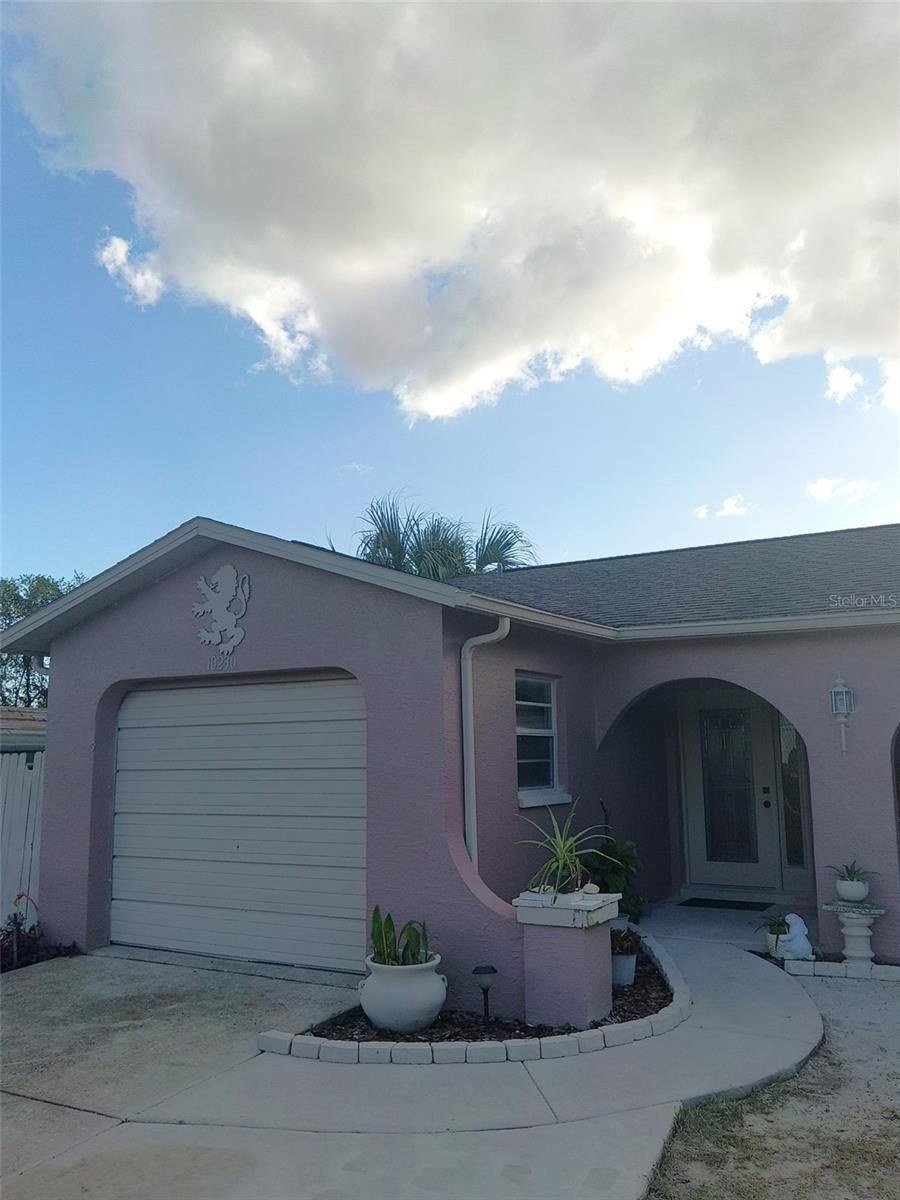 10230 AUTUMNWOOD DRIVE