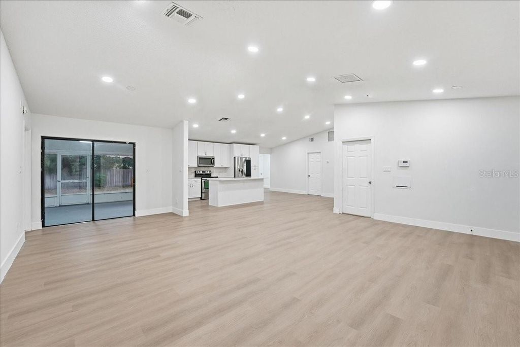 Photo of 10619 Abingdon Chase, Orlando, FL 32817 (MLS # O6366363)