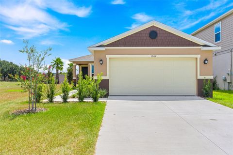 A home in DAVENPORT