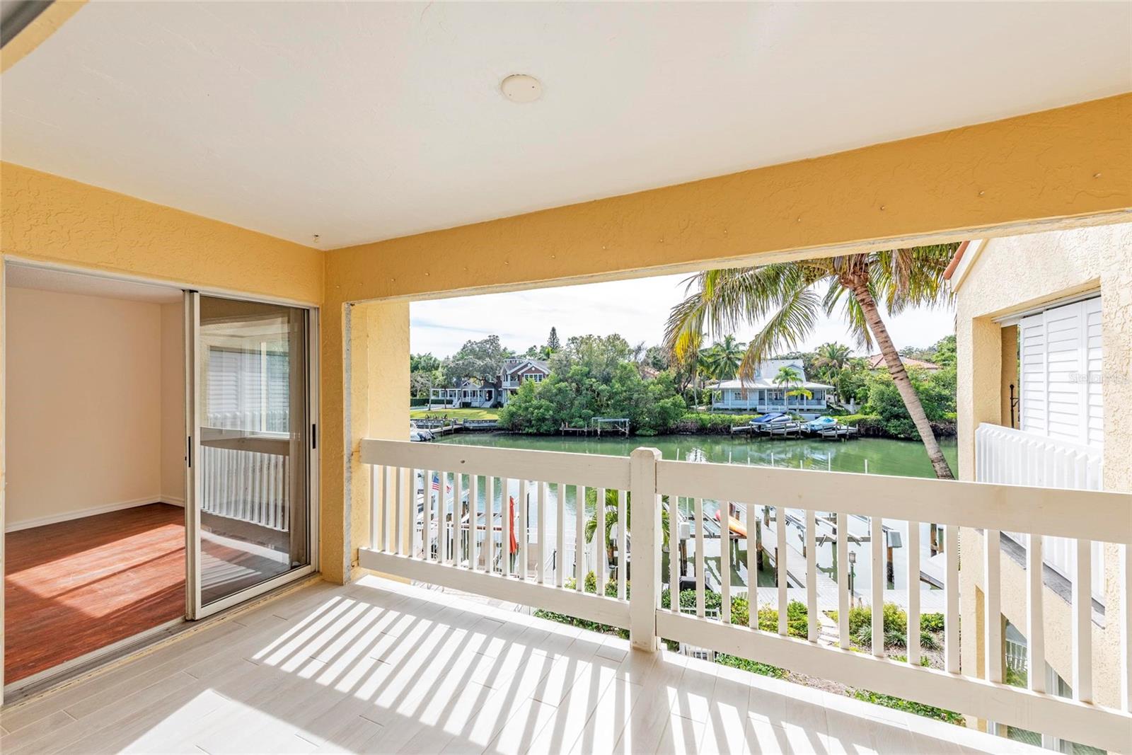 870 HUDSON AVENUE 870, SARASOTA, FL, 34236 3 870 HUDSON AVENUE 870