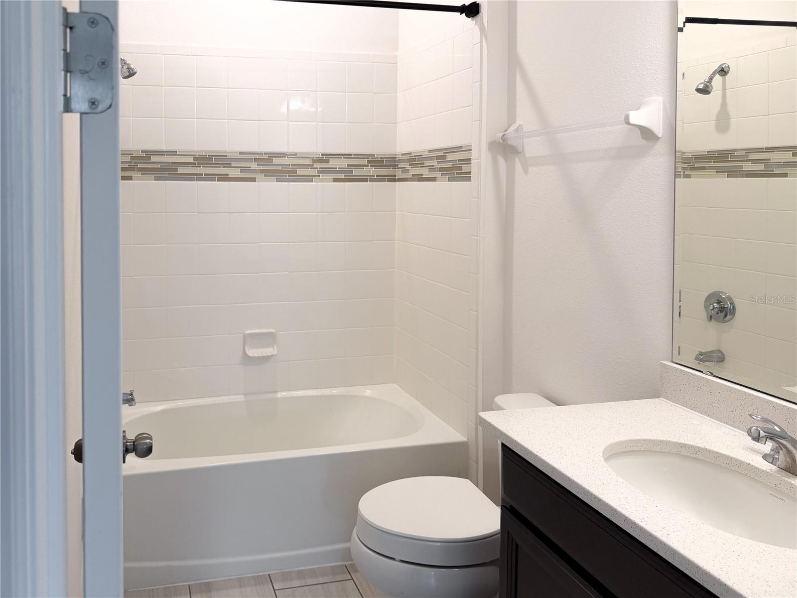 HANOVER LAKES PH 5 - Residential