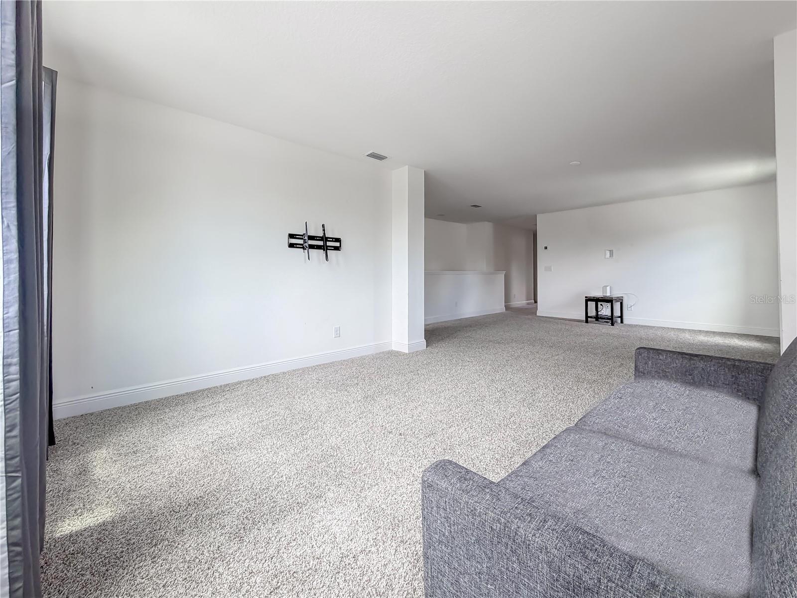 HANOVER LAKES PH 5 - Residential