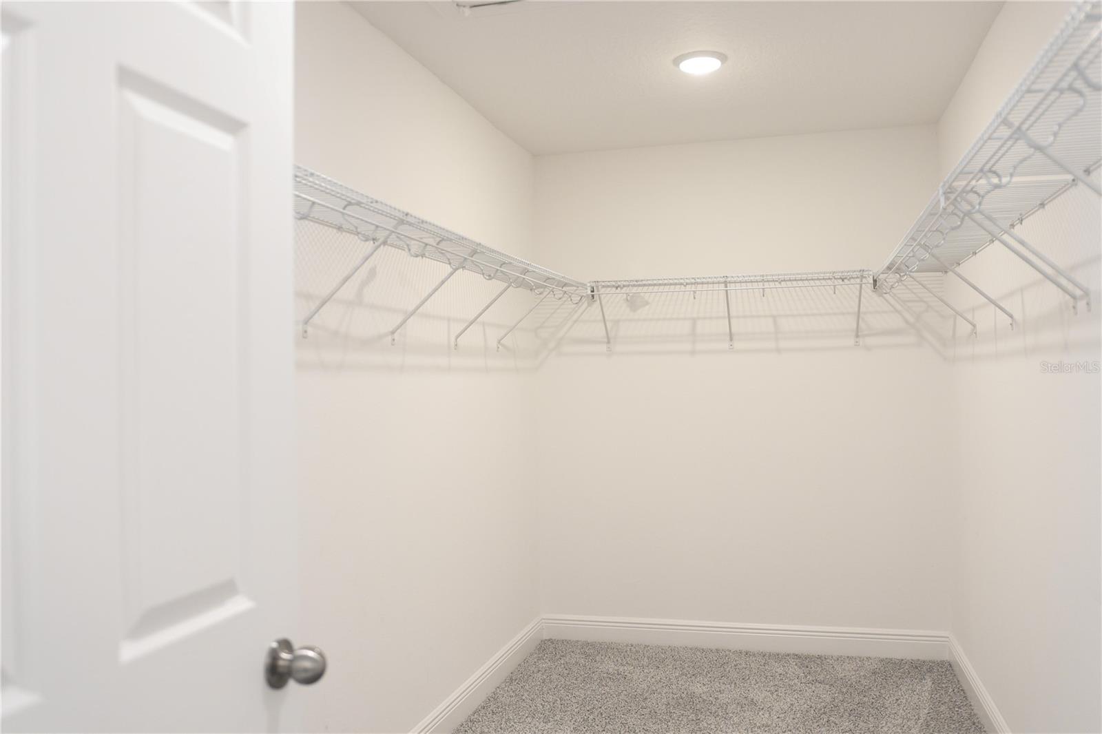 HANOVER LAKES PH 5 - Residential