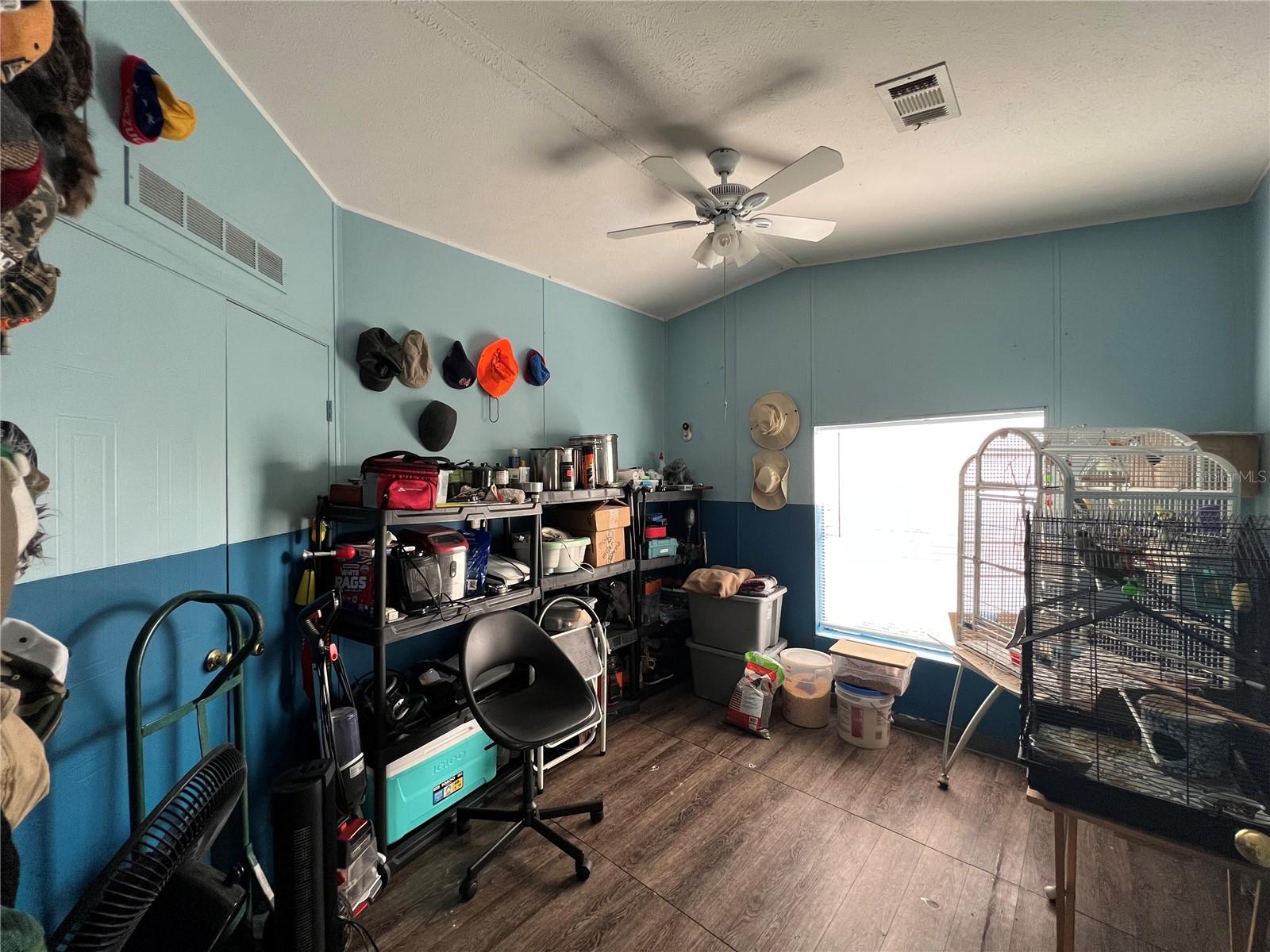 COUNTRY GREEN PH 1 UNIT 2 - Residential