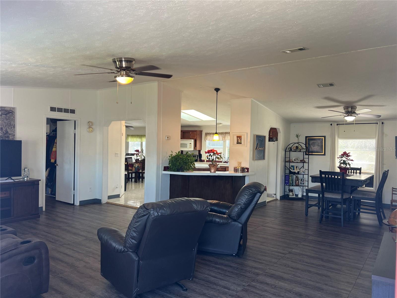 COUNTRY GREEN PH 1 UNIT 2 - Residential