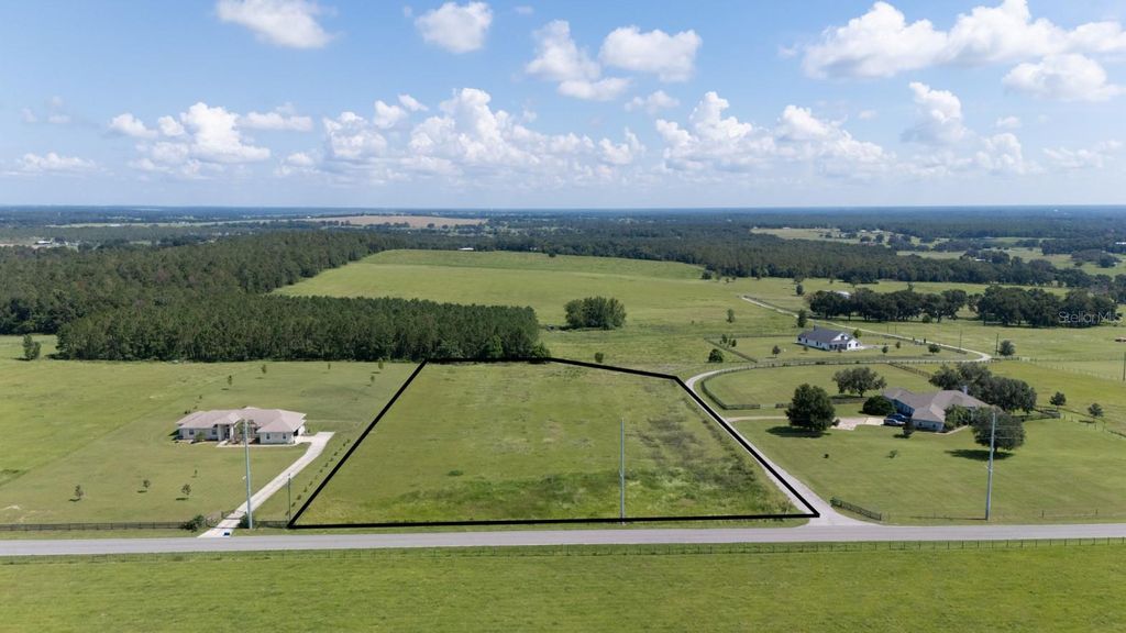 Photo of 36365 Frazee Hill Road, Dade City, FL 33523 (MLS # TB8412838)