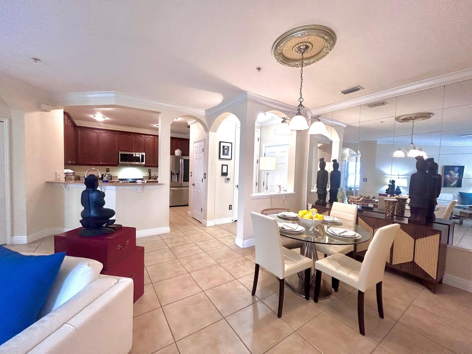 LAKESIDE/LKS/WINDERMERE - Residential Lease