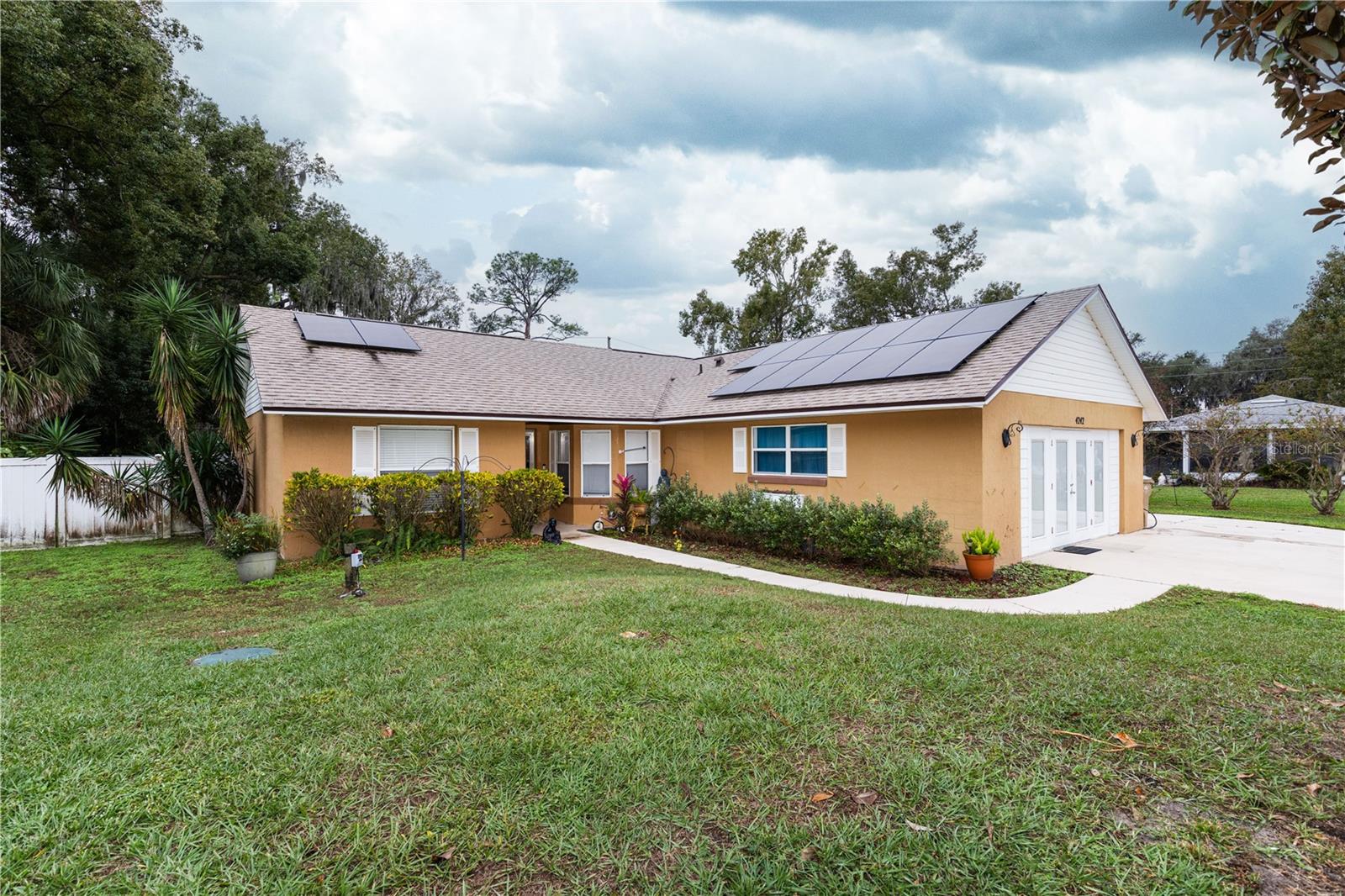 GOLDEN HEIGHTS SECOND ADD - Residential Lease