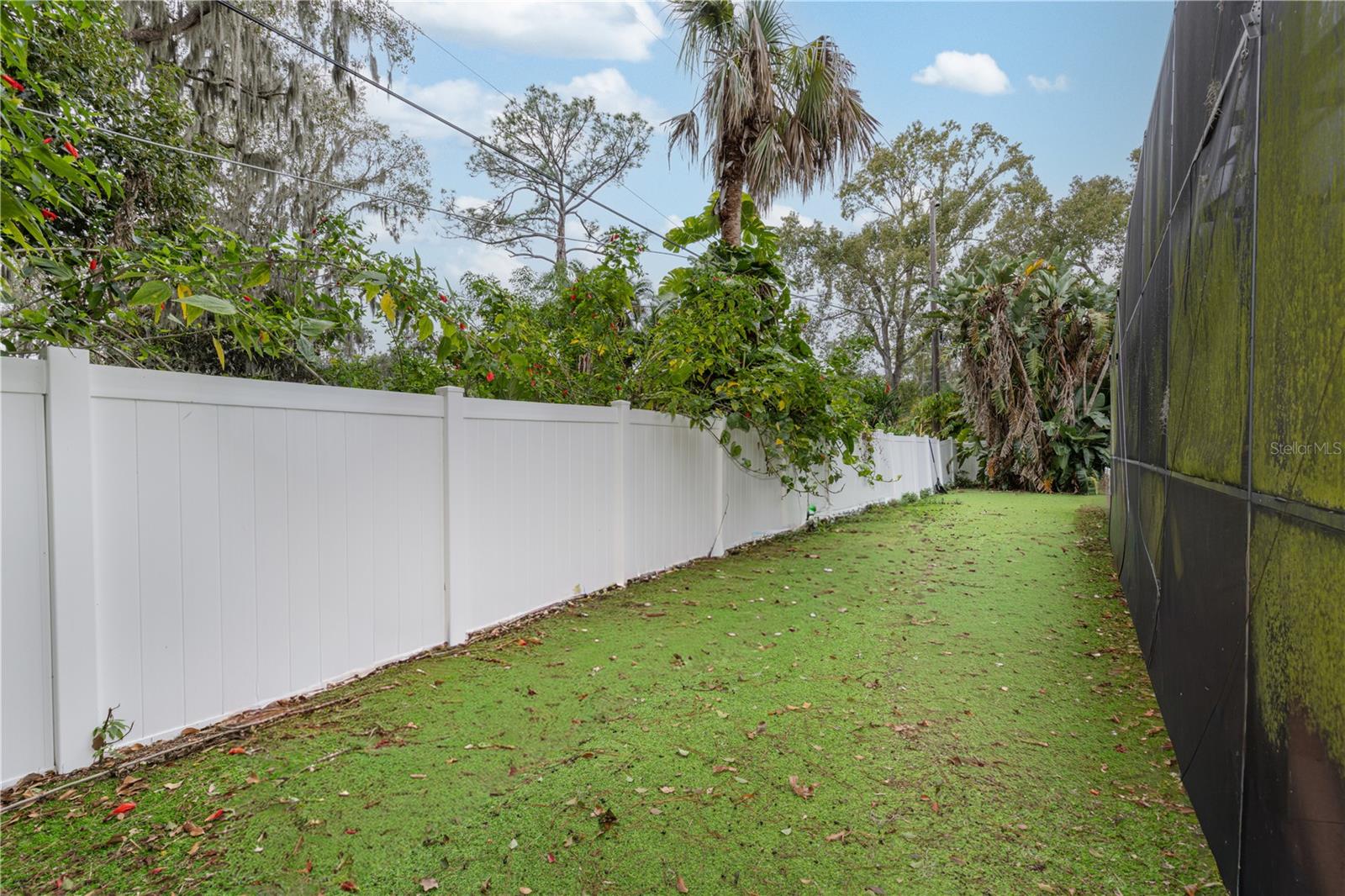 GOLDEN HEIGHTS SECOND ADD - Residential Lease