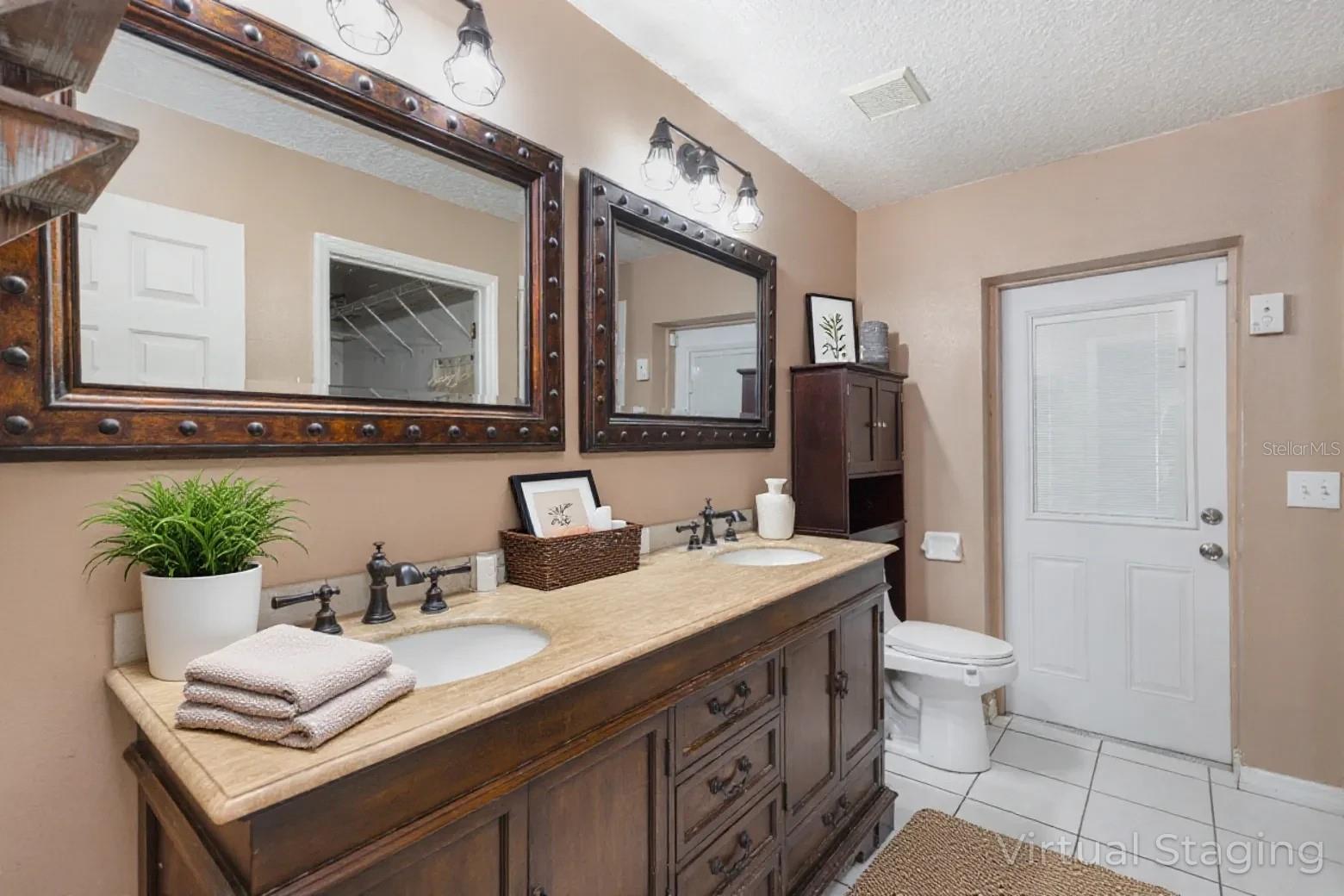 GOLDEN HEIGHTS SECOND ADD - Residential Lease