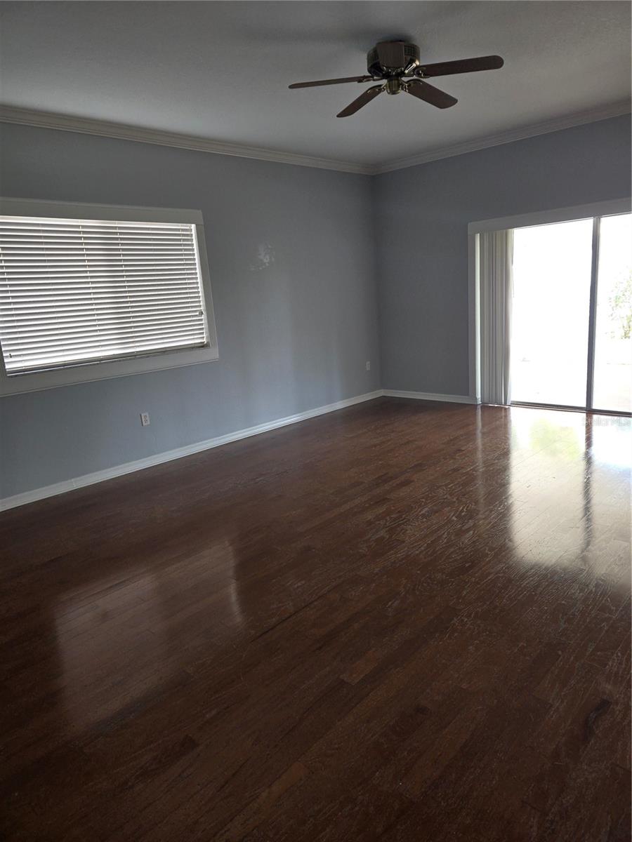 BAY ARBOR - Residential Lease