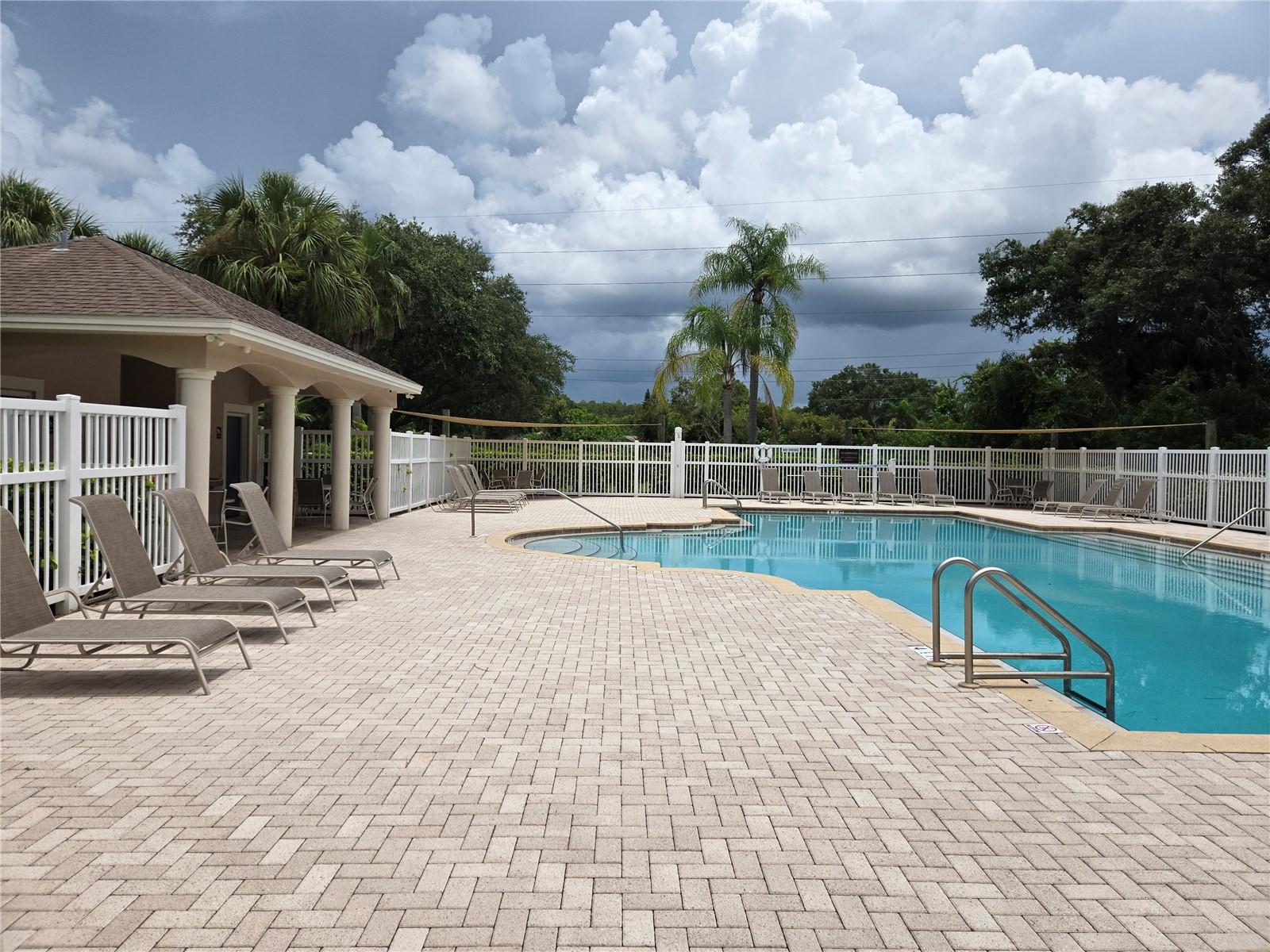 BAY ARBOR - Residential Lease