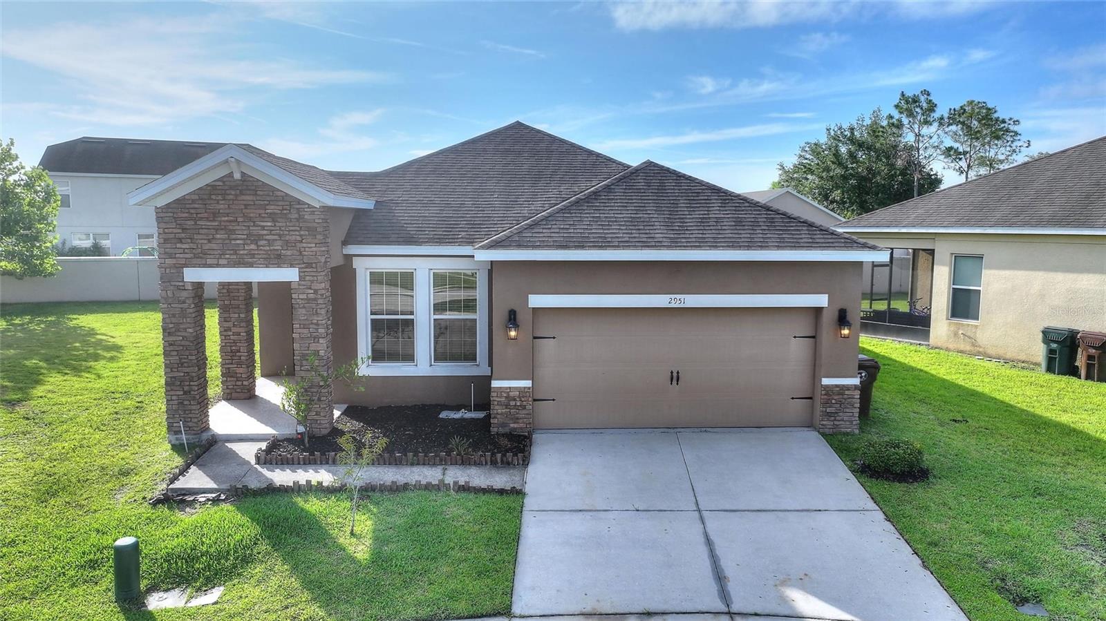 SHINGLE CRK RESRV AT OAKS - Residential
