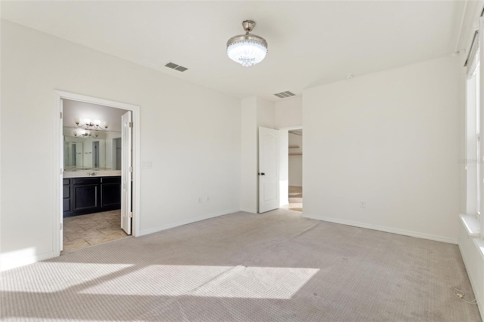 SHINGLE CRK RESRV AT OAKS - Residential