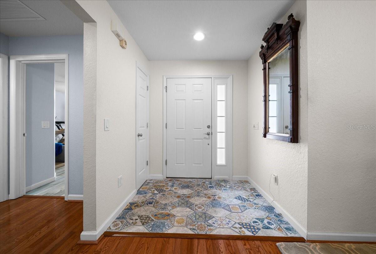 5509 SW 42ND PLACE